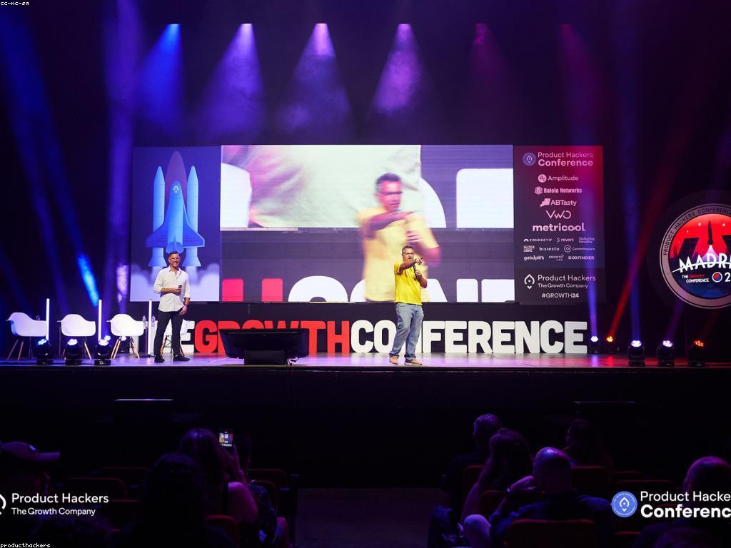 យុទ្ធសាស្រ្តសម្រាប់ការវិភាគគូរប្រកួត