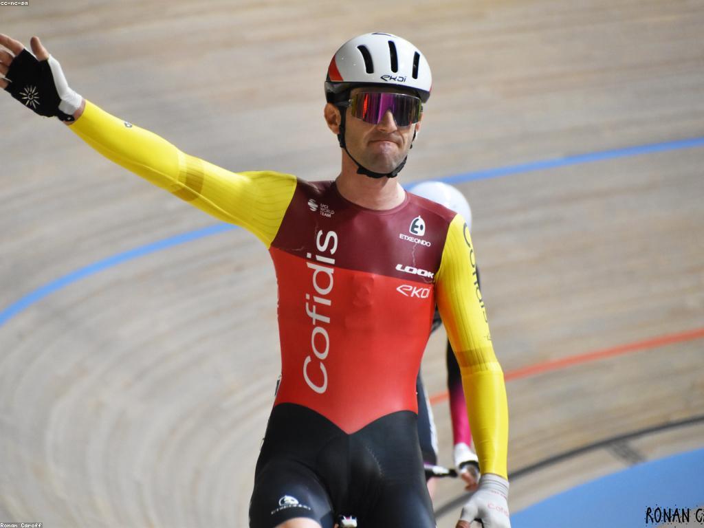 ការវិភាគគូរប្រកួត: វិធីសាស្រ្ត និង ឧទាហរណ៍