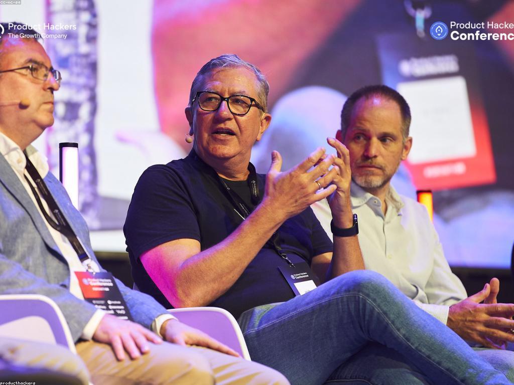 ការវិភាគគូរប្រកួត: វិធីសាស្រ្ត និង ឧទាហរណ៍